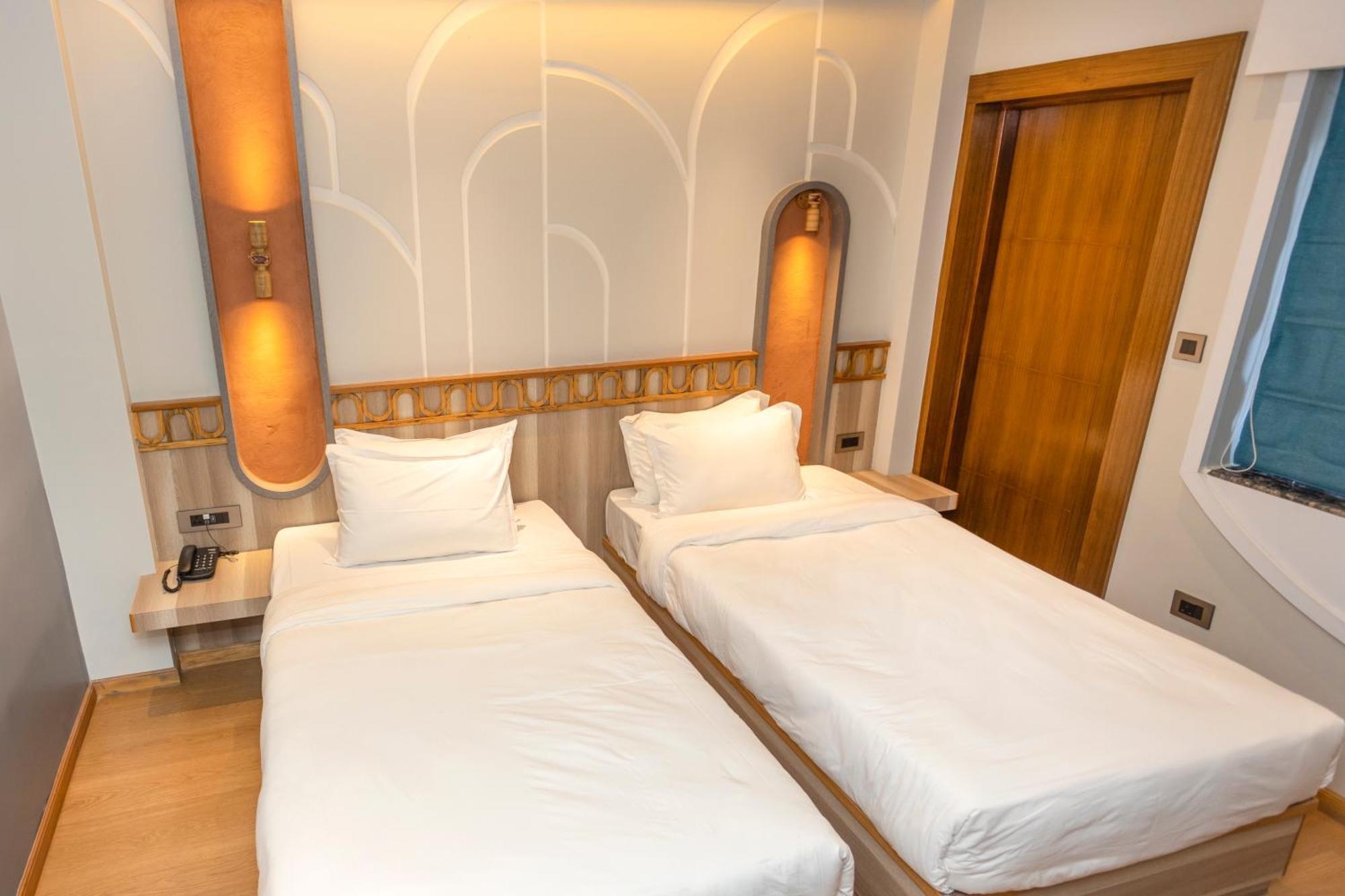 Ananta Home Kathmandu Bagian luar foto